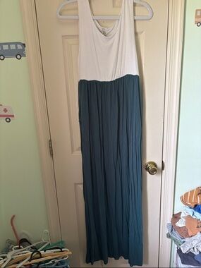 Motherhood Maternity White and Teal Blue Maternity Dress with Pockets